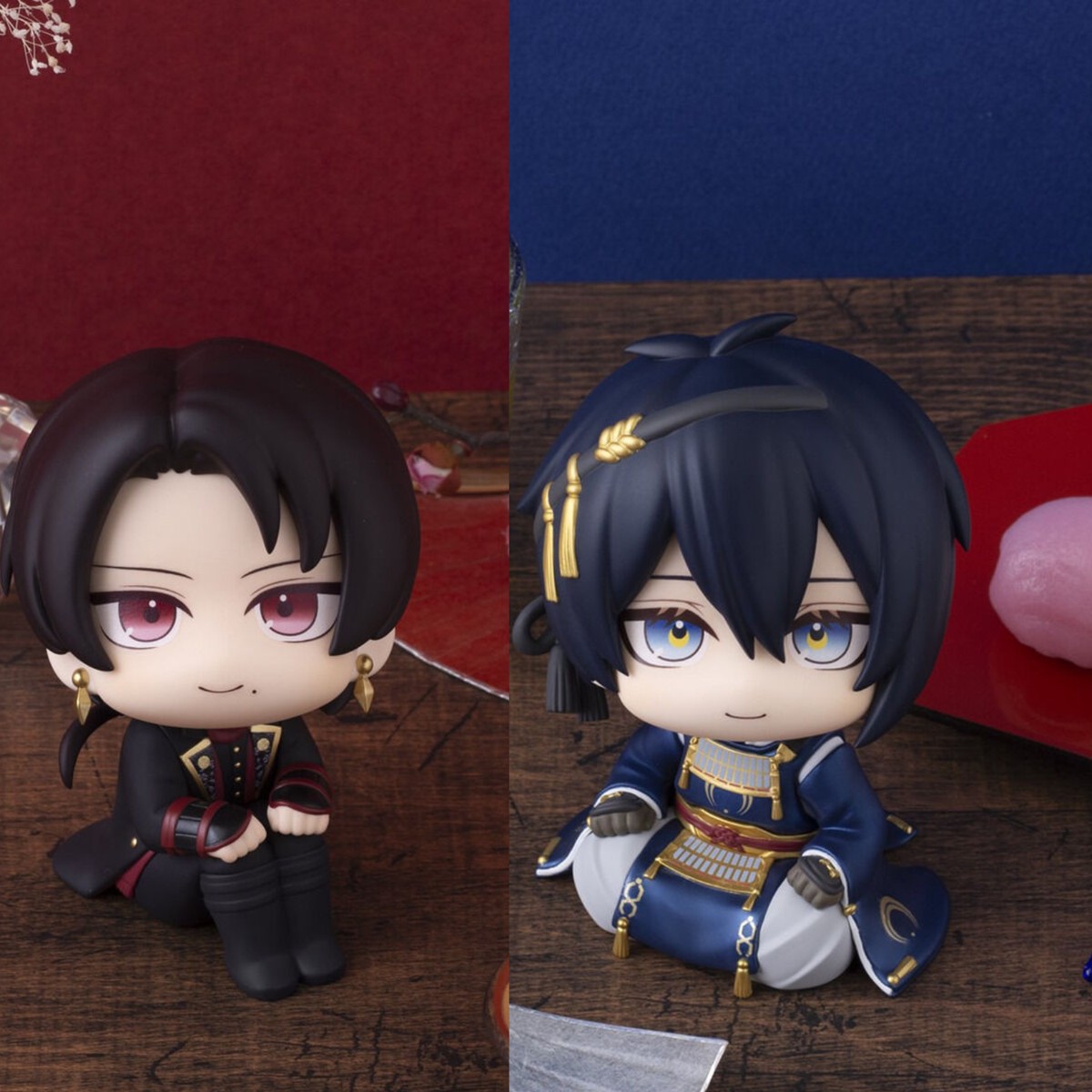 [Limited Edition] Touken Ranbu Online Rukappu (Look Up) – Kashuu Kiyomitsu & Mikazuki Munechika + Mini Cushion Included [Pre-Order Apr 2027]